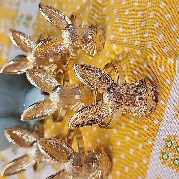 New Bunny Napkin Rings - Picture 2 of 2